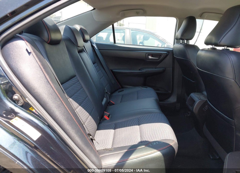 2015 TOYOTA CAMRY SE VIN: 4T1BF1FK1FU991504