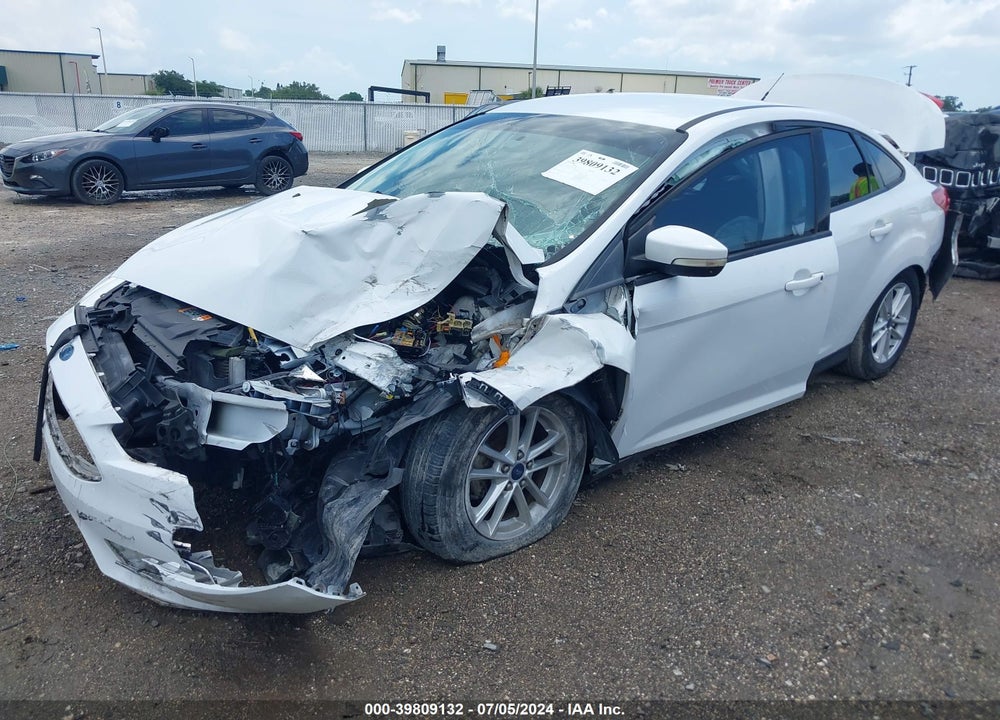 2015 FORD FOCUS SE VIN: 1FADP3F22FL335894