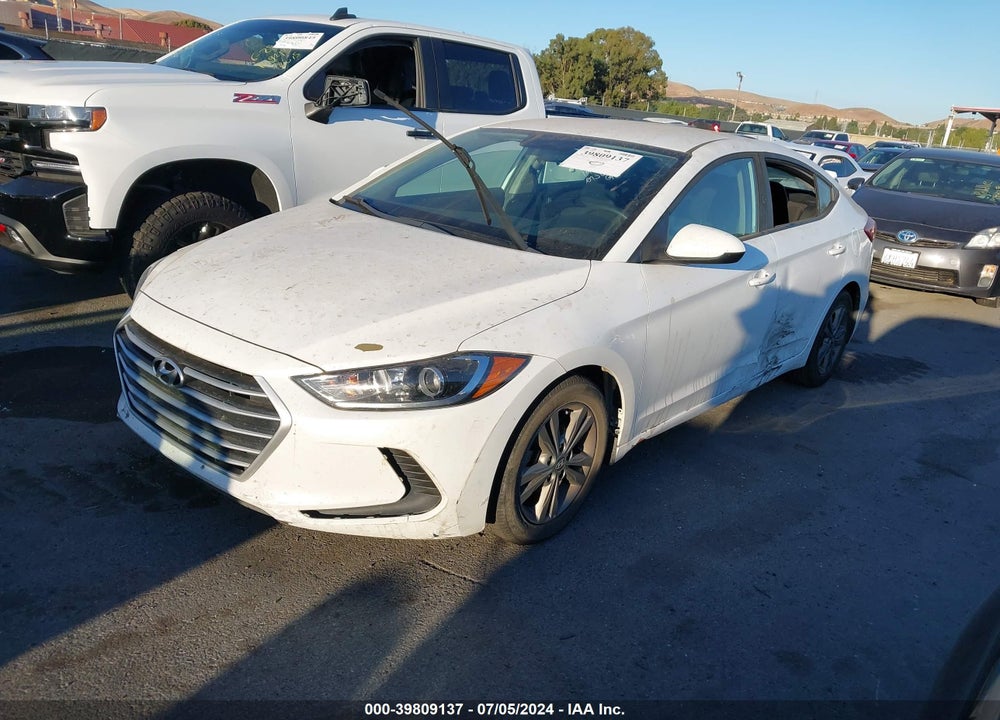 2018 HYUNDAI ELANTRA SEL VIN: 5NPD84LF3JH291115