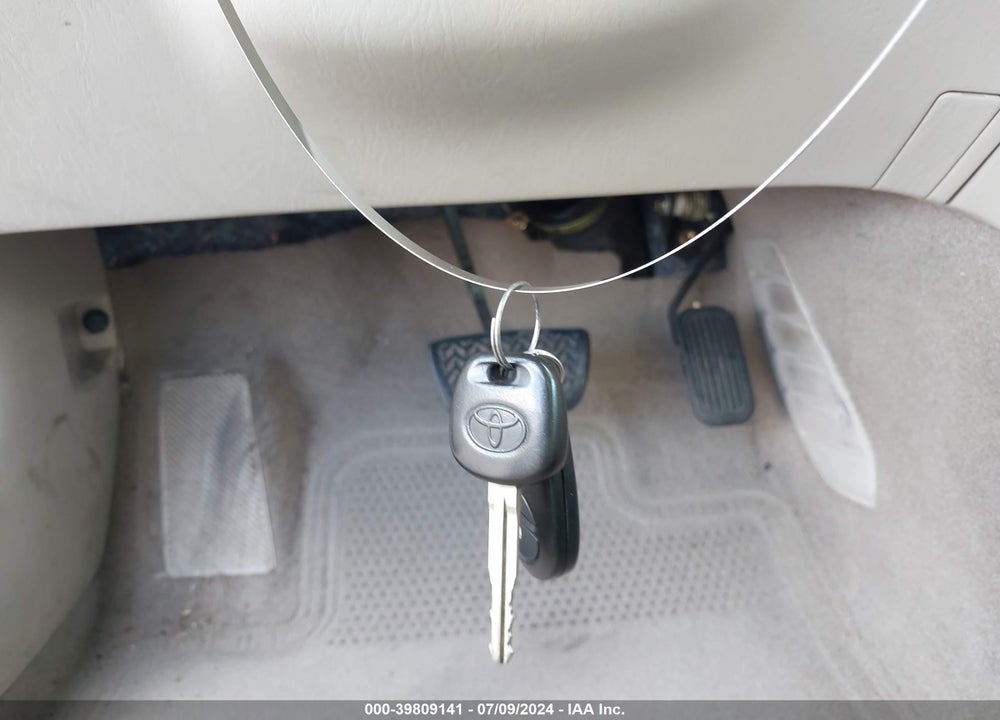 2005 TOYOTA CAMRY SOLARA SLE V6 VIN: 4T1CA30P35U053246
