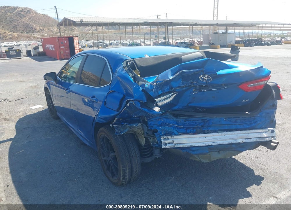 2018 TOYOTA CAMRY SE VIN: 4T1B11HKXJU153265