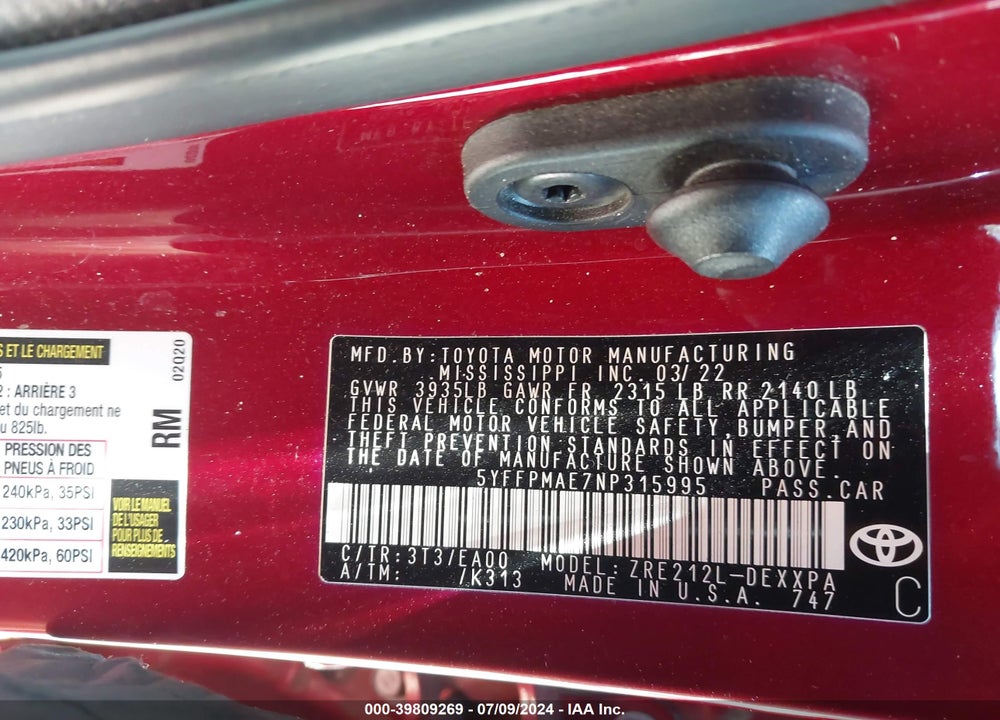 2022 TOYOTA COROLLA XLE VIN: 5YFFPMAE7NP315995
