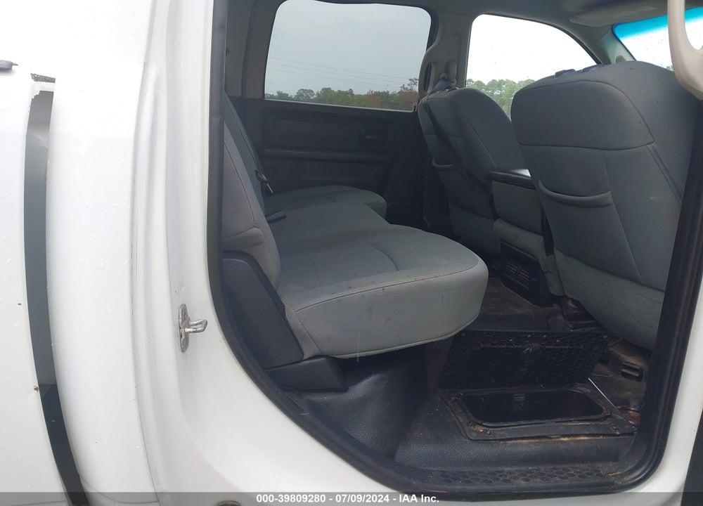 2013 RAM 2500 TRADESMAN VIN: 3C6UR5HL2DG548061