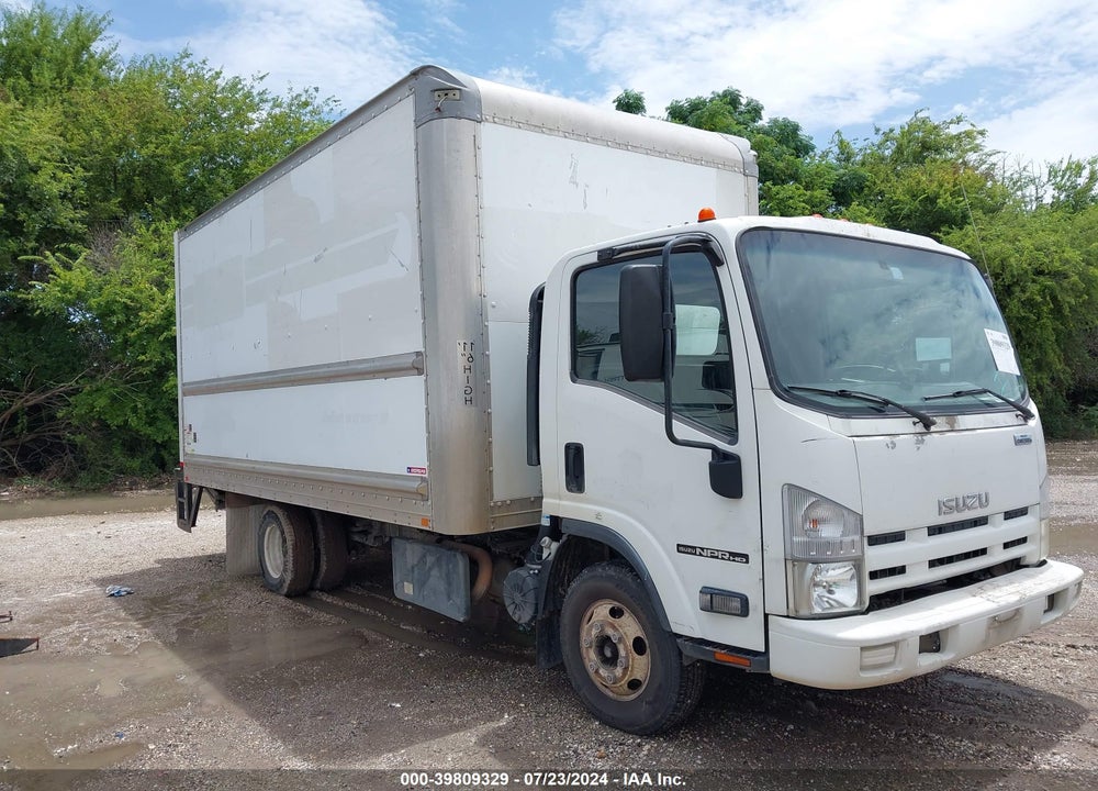 2015 ISUZU NPR DSL REG AT VIN: JALC4W169F7000861