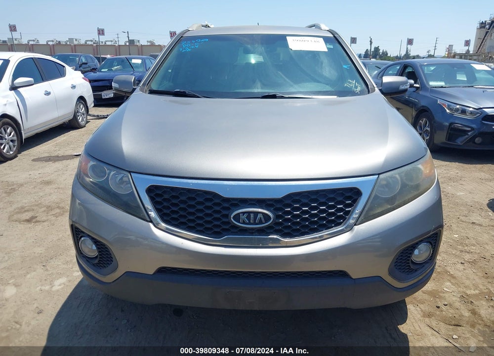 2013 KIA SORENTO VIN: 5XYKT3A64DG315761
