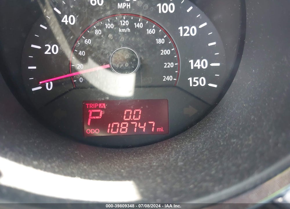 2013 KIA SORENTO VIN: 5XYKT3A64DG315761