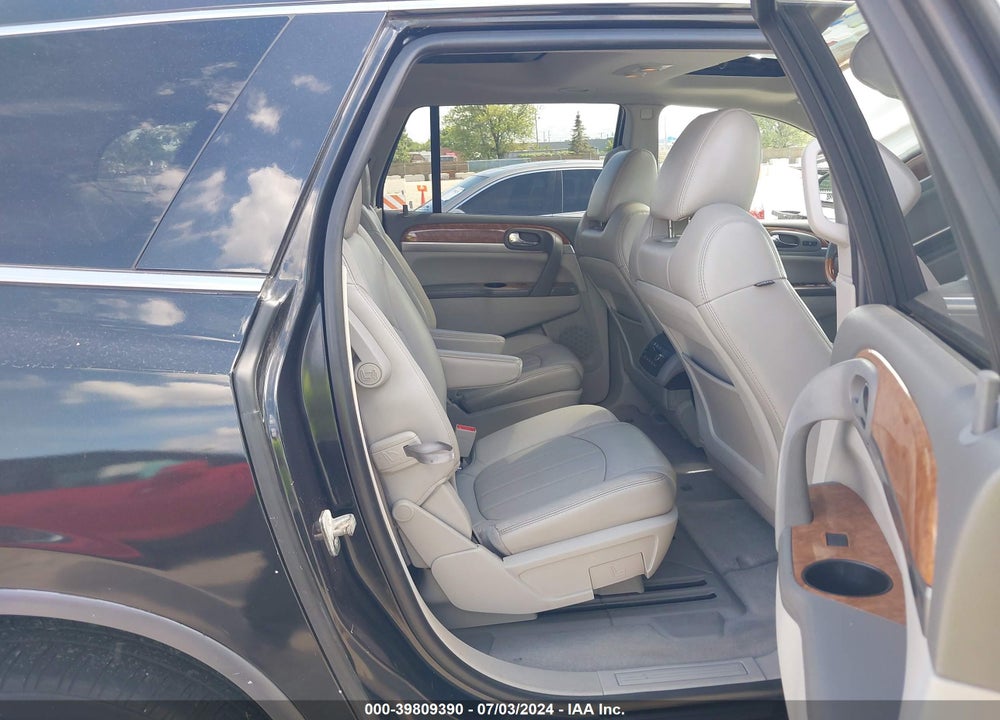 2011 BUICK ENCLAVE 1XL VIN: 5GAKVBED8BJ281433