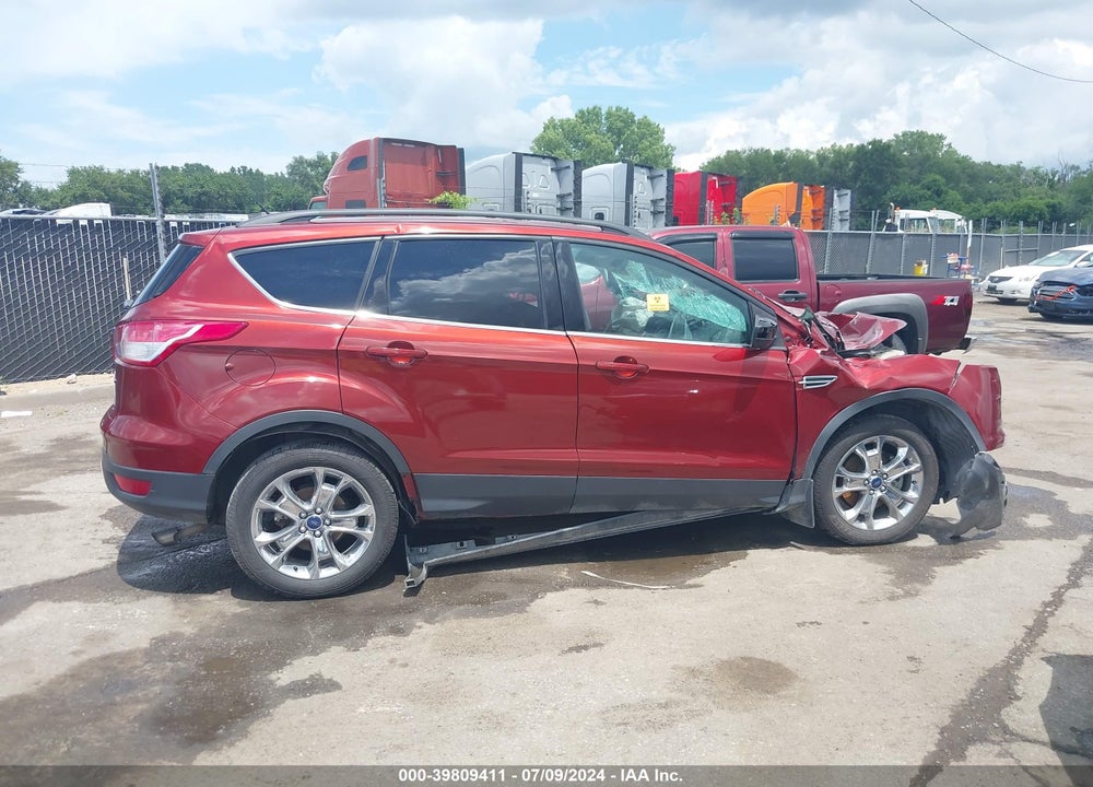 2015 FORD ESCAPE SE VIN: 1FMCU9G92FUB03010