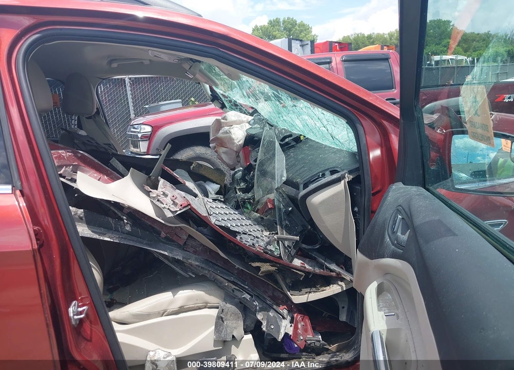 2015 FORD ESCAPE SE VIN: 1FMCU9G92FUB03010