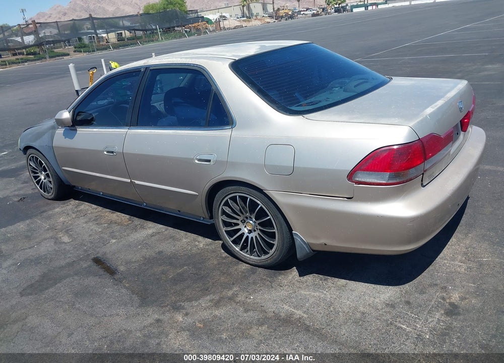2002 HONDA ACCORD 2.3 LX VIN: 3HGCG56482G706133