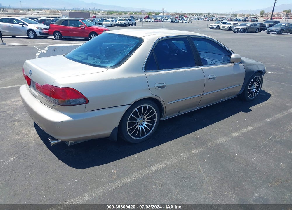 2002 HONDA ACCORD 2.3 LX VIN: 3HGCG56482G706133