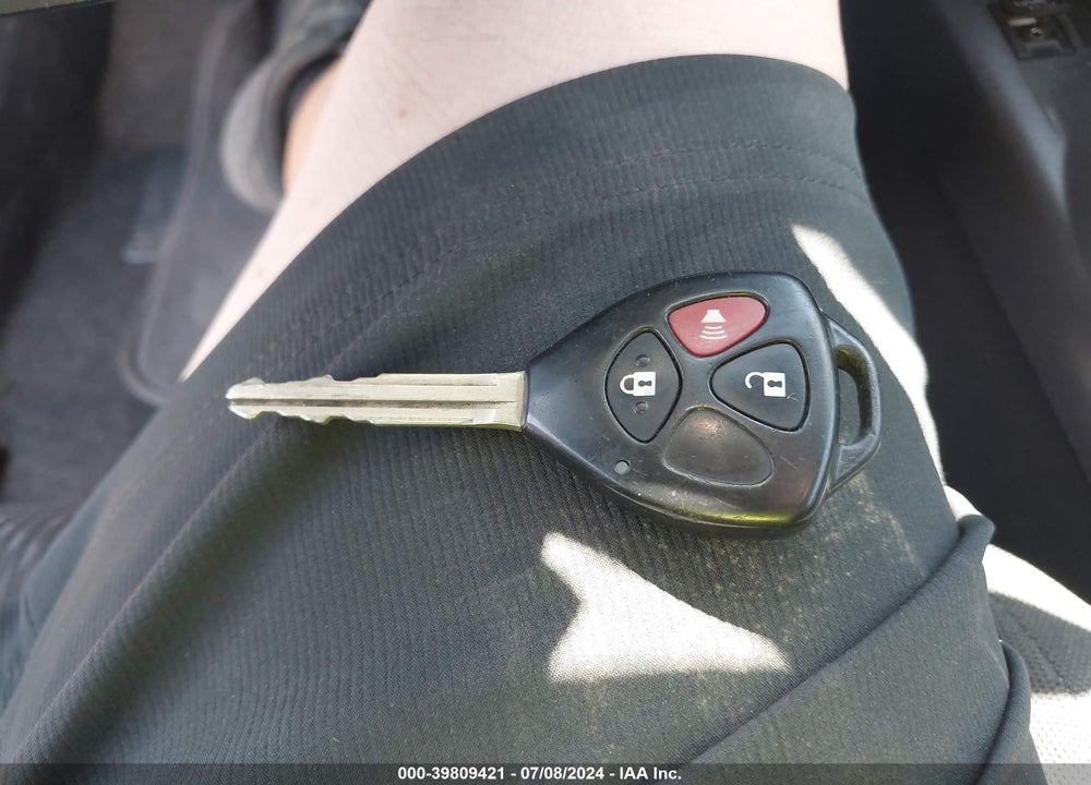 2011 SCION TC VIN: JTKJF5C75B3012812