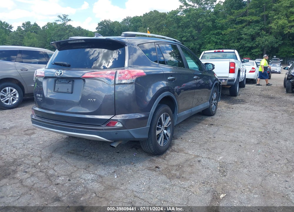 2016 TOYOTA RAV4 XLE VIN: 2T3WFREV0GW275360