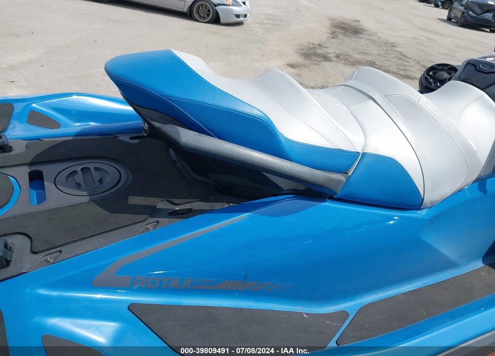 2021 SEADOO --- VIN: YDV19290K021