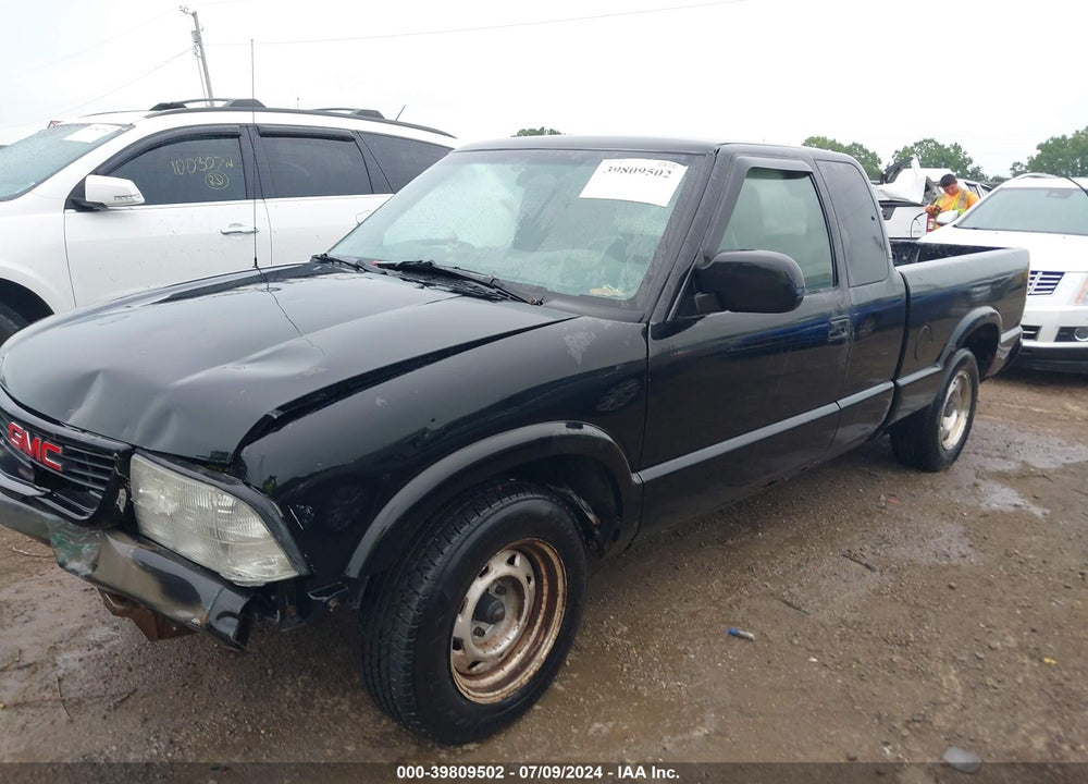2001 GMC SONOMA SLS VIN: 1GTCS19W118173985