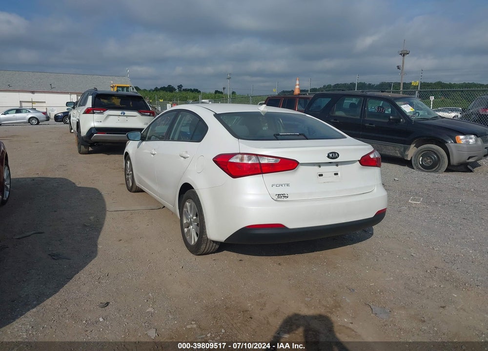 2016 KIA FORTE LX VIN: KNAFX4A60G5479143