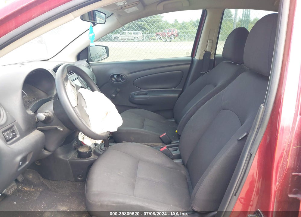 2019 NISSAN VERSA 1.6 S+ VIN: 3N1CN7AP5KL818643