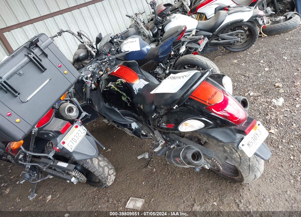 2018 SUZUKI GSX1300 RA VIN: JS1GX72B0J2101203
