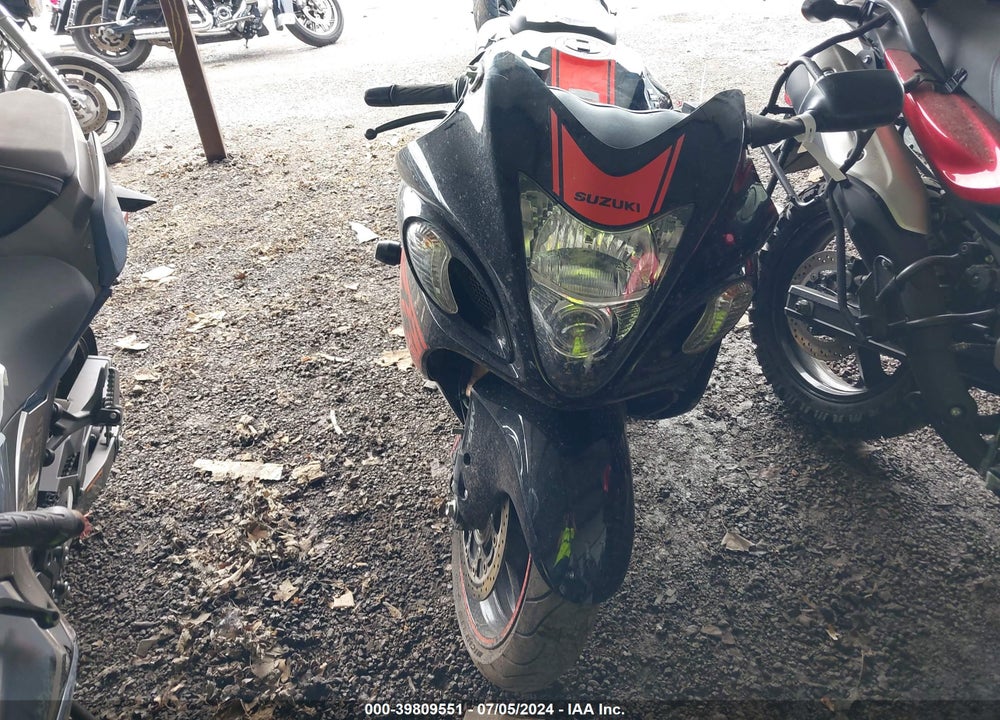 2018 SUZUKI GSX1300 RA VIN: JS1GX72B0J2101203