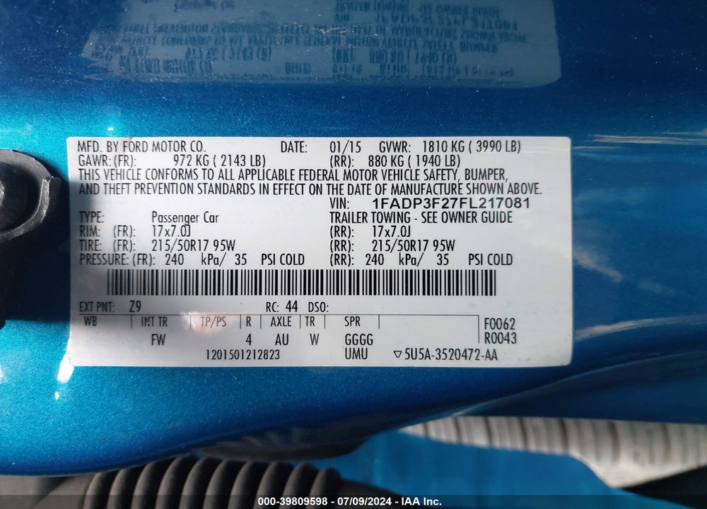 2015 FORD FOCUS SE VIN: 1FADP3F27FL217081
