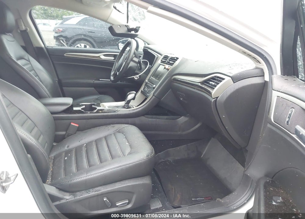 2016 FORD FUSION SE VIN: 3FA6P0HD4GR375533