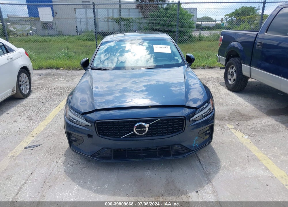2024 VOLVO S60 VIN: 7JRL12FK4RG299139