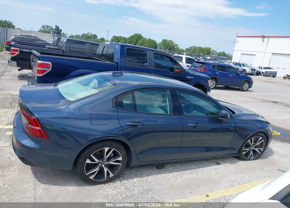 2024 VOLVO S60 VIN: 7JRL12FK4RG299139
