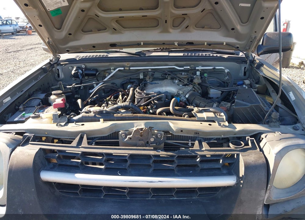 2004 NISSAN XTERRA XE VIN: 5N1ED28Y54C600142