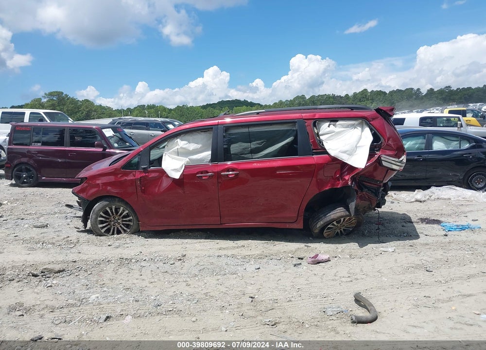 2020 TOYOTA SIENNA XLE VIN: 5TDYZ3DC2LS056036