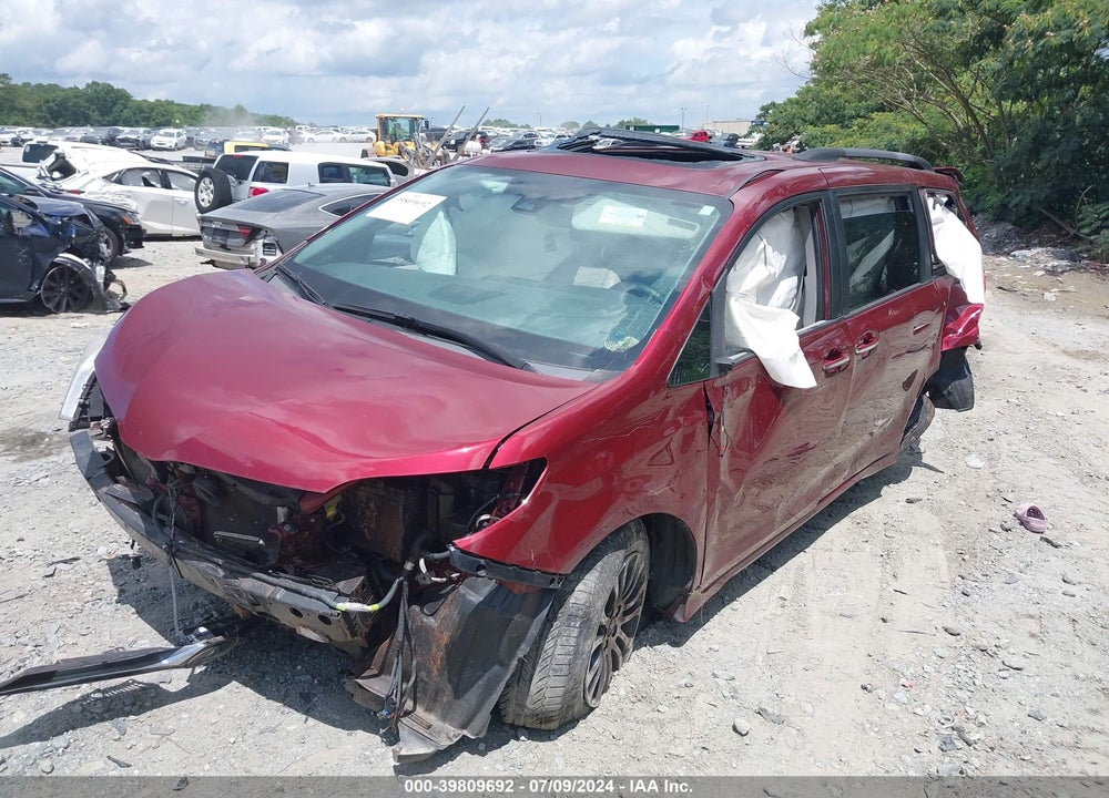 2020 TOYOTA SIENNA XLE VIN: 5TDYZ3DC2LS056036