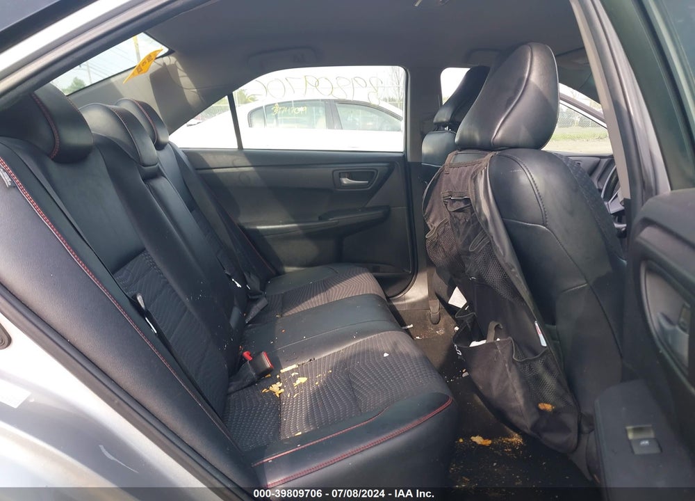 2015 TOYOTA CAMRY SE VIN: 4T1BF1FK9FU889965