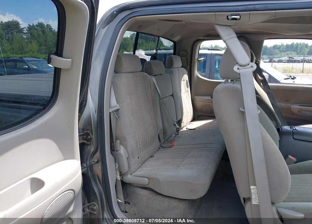 2005 TOYOTA TUNDRA SR5 V8 VIN: 5TBBT44125S462812