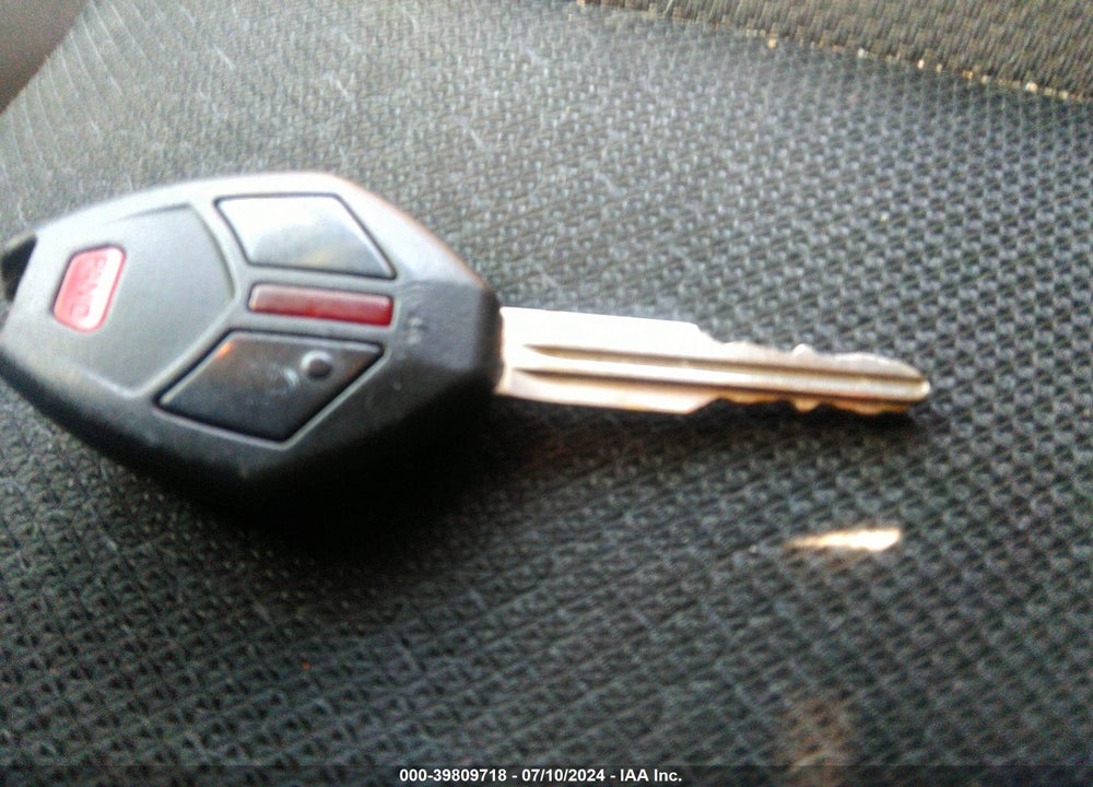 2011 MITSUBISHI OUTLANDER SPORT ES VIN: JA4AP3AU0BZ002262