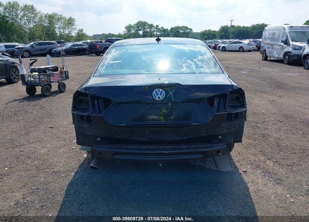 2012 VOLKSWAGEN PASSAT 2.5L SE VIN: 1VWBP7A31CC038598