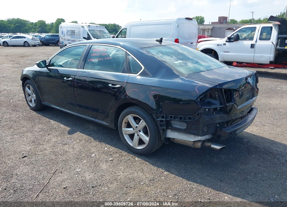 2012 VOLKSWAGEN PASSAT 2.5L SE VIN: 1VWBP7A31CC038598