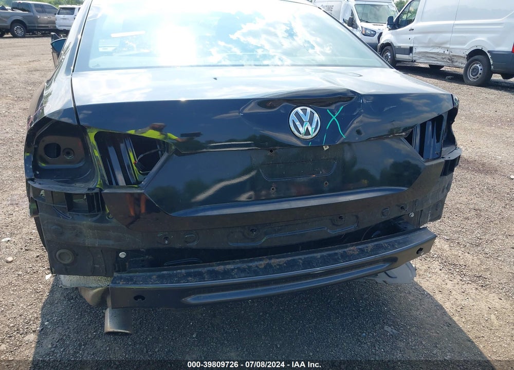 2012 VOLKSWAGEN PASSAT 2.5L SE VIN: 1VWBP7A31CC038598