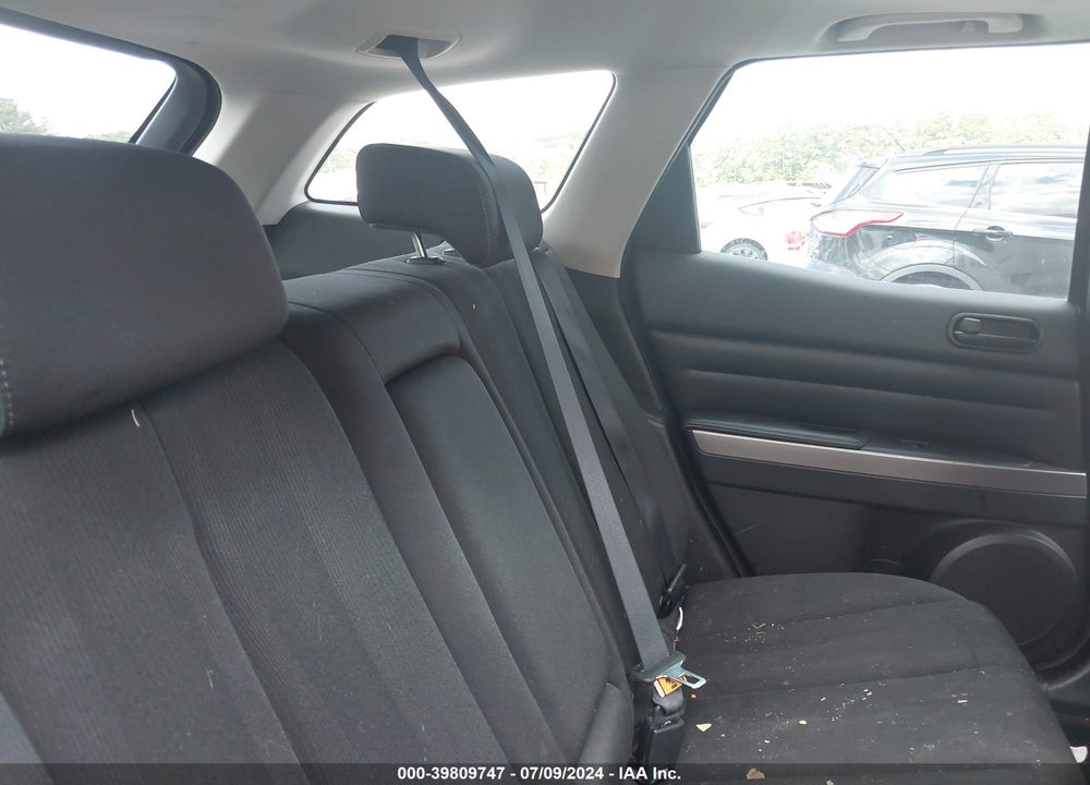 2011 MAZDA CX-7 I SPORT VIN: JM3ER2B55B0363985