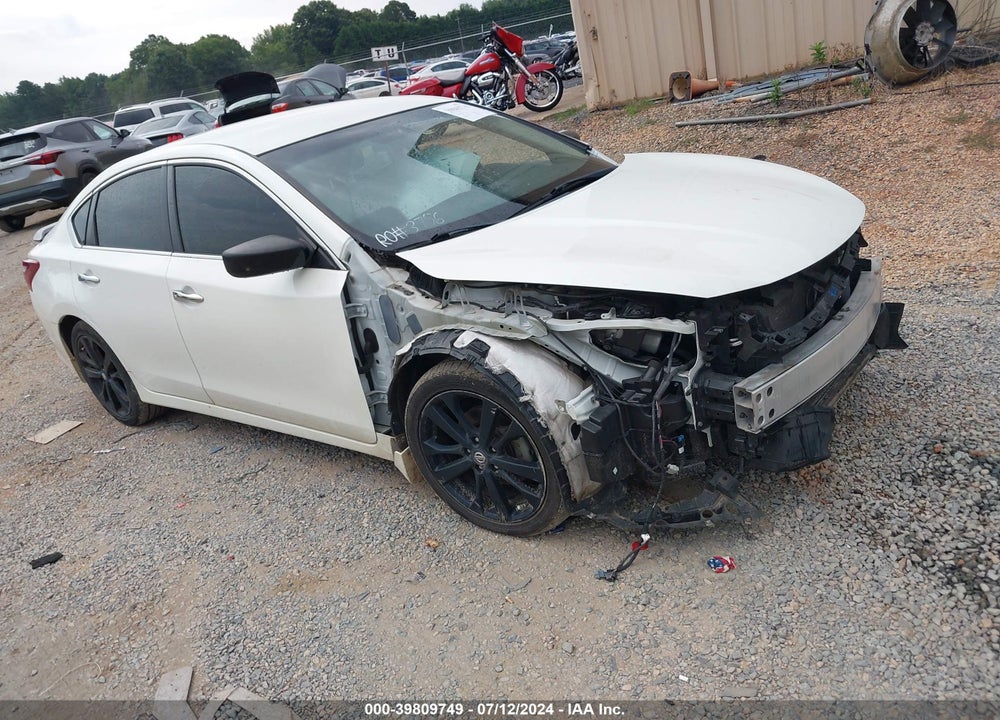 2018 NISSAN ALTIMA 2.5 SR VIN: 1N4AL3AP8JC213132