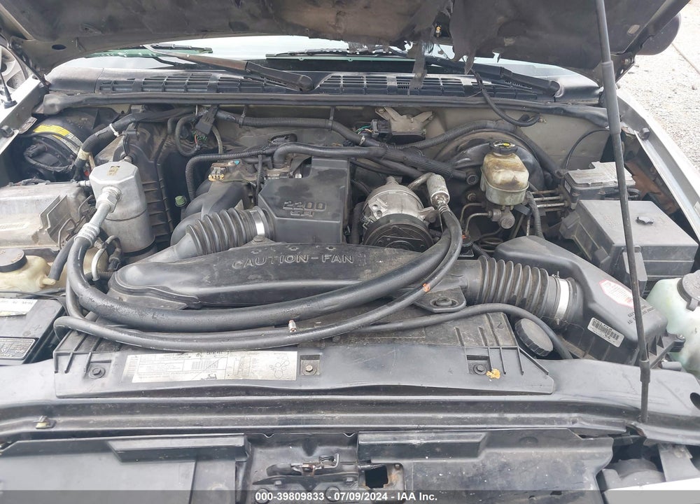 2000 CHEVROLET S-10 VIN: 1GCCS1444YK187804