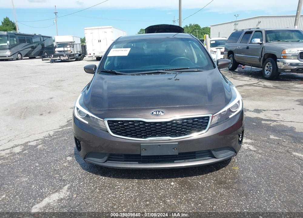 2018 KIA FORTE LX VIN: 3KPFL4A74JE226488