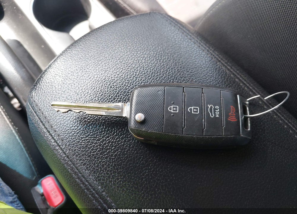 2018 KIA FORTE LX VIN: 3KPFL4A74JE226488