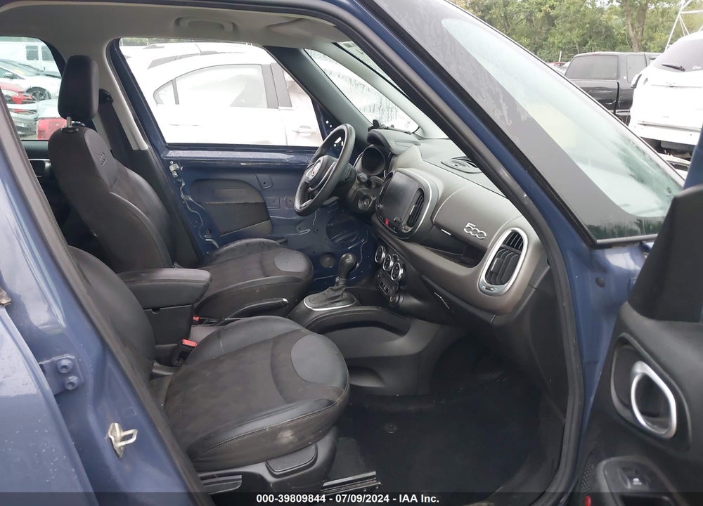 2018 FIAT 500L POP VIN: ZFBCFAAH8JZ040753