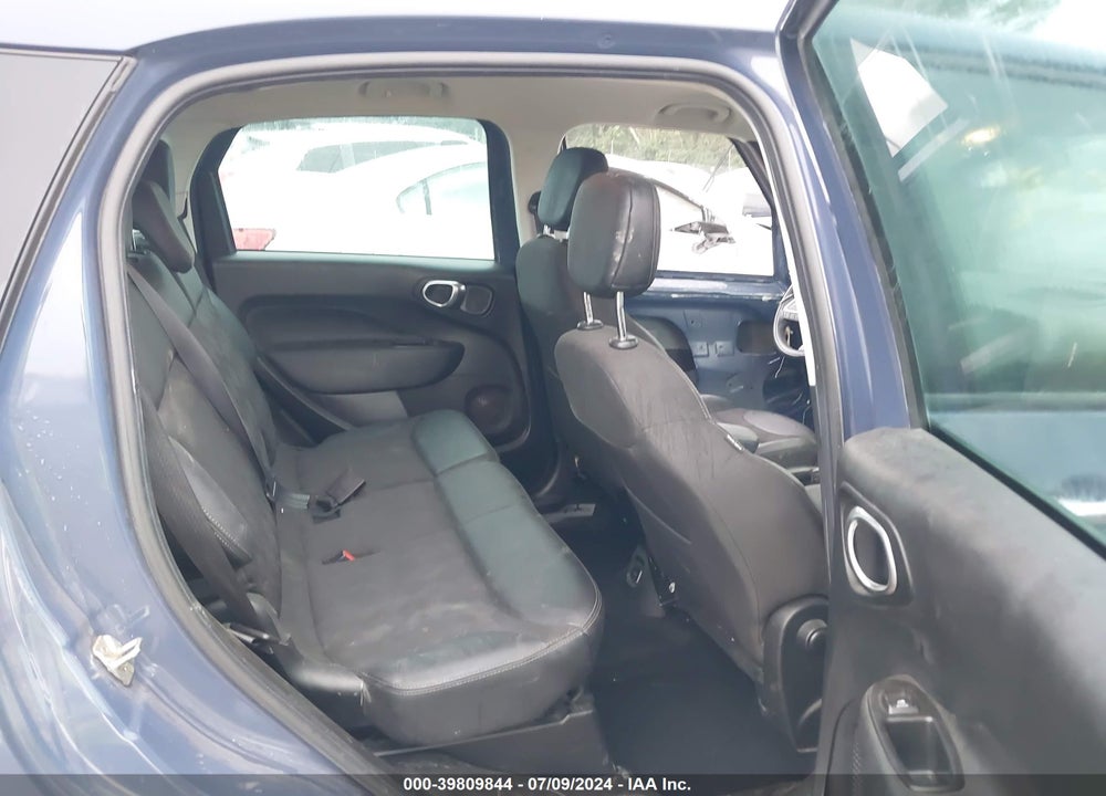 2018 FIAT 500L POP VIN: ZFBCFAAH8JZ040753