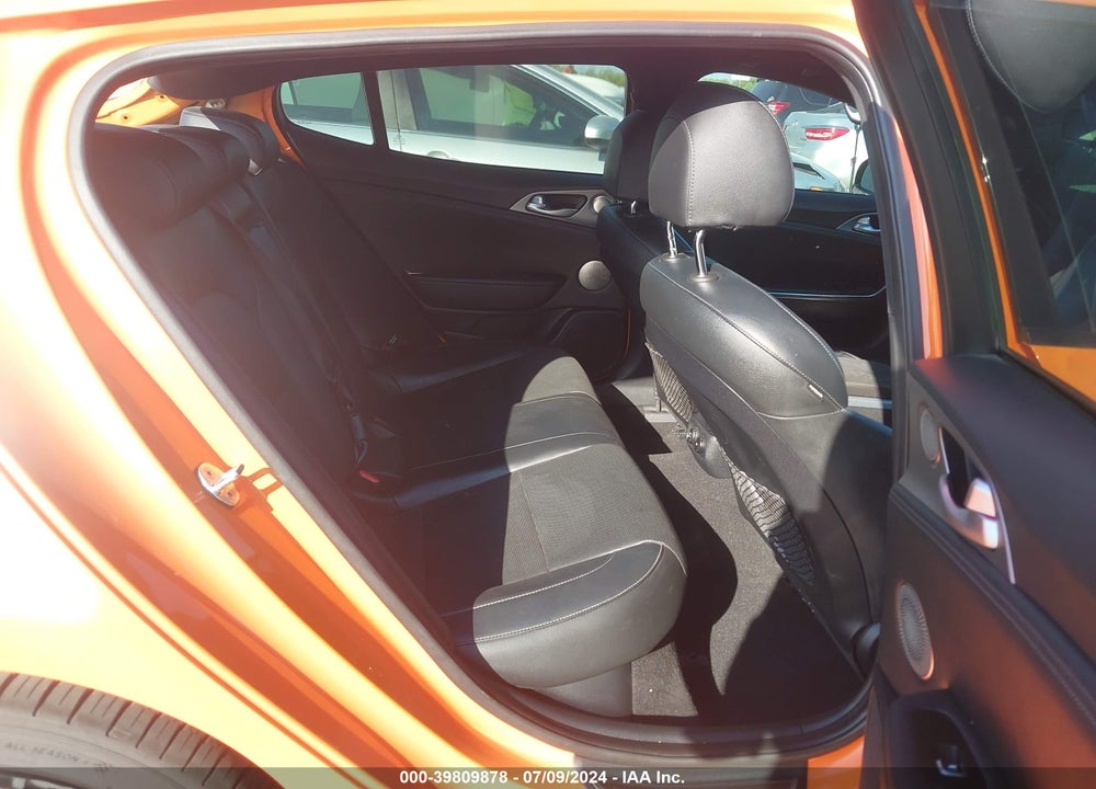 2019 KIA STINGER GTS VIN: KNAE35LCXK6070280