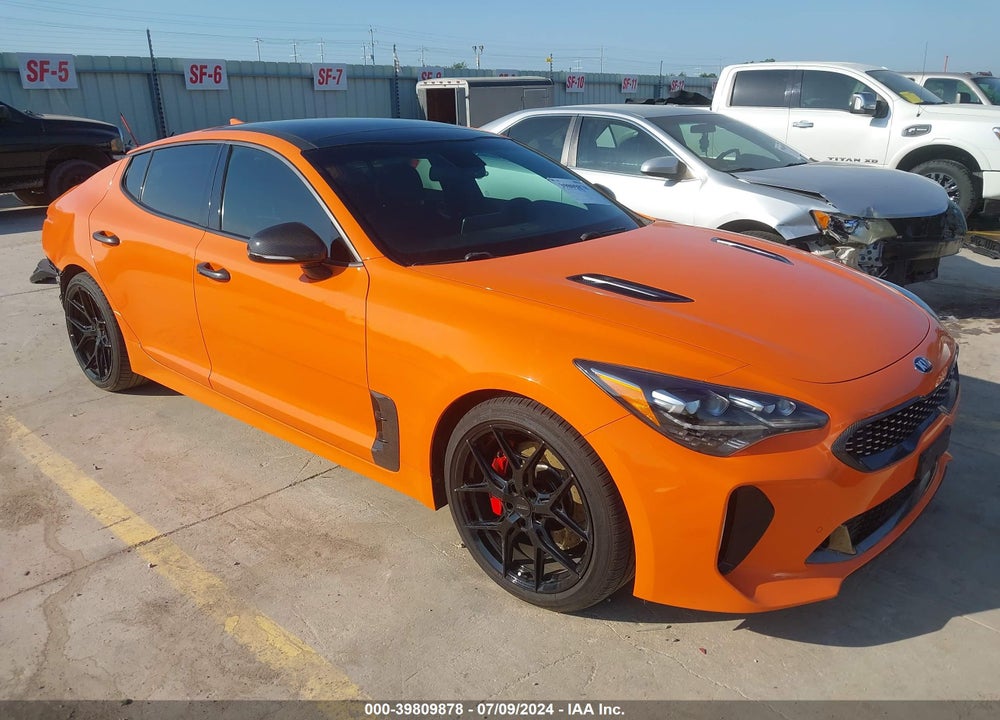 2019 KIA STINGER GTS VIN: KNAE35LCXK6070280