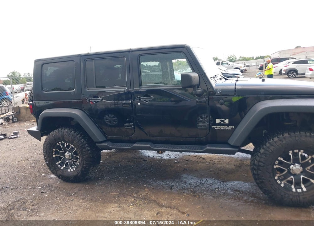 2008 JEEP WRANGLER UNLIMITED X VIN: 1J4GA39128L526837