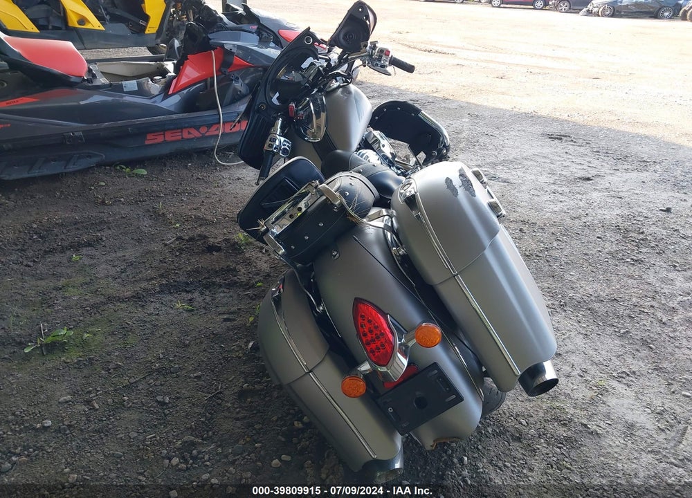 2016 INDIAN MOTORCYCLE CO. CHIEFTAIN VIN: 56KTCAAA5G3333959