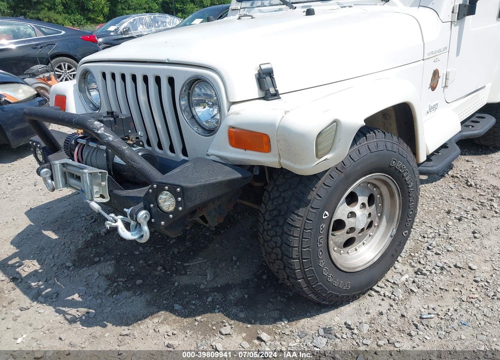 1998 JEEP WRANGLER SAHARA VIN: 1J4FY49S5WP724775