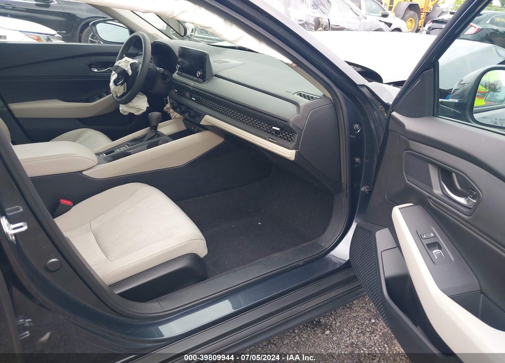 2024 HONDA ACCORD EX VIN: 1HGCY1F38RA038565