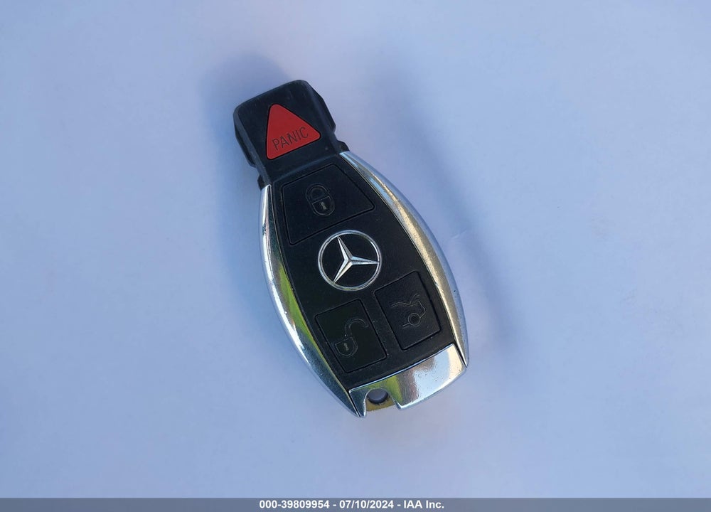2012 MERCEDES-BENZ C 300 LUXURY 4MATIC/SPORT 4MATIC VIN: WDDGF8BB6CR210702